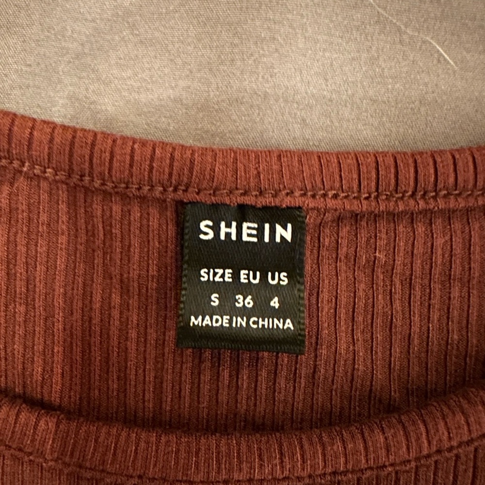 SHEIN Mushroom Top - Picture 3 of 3